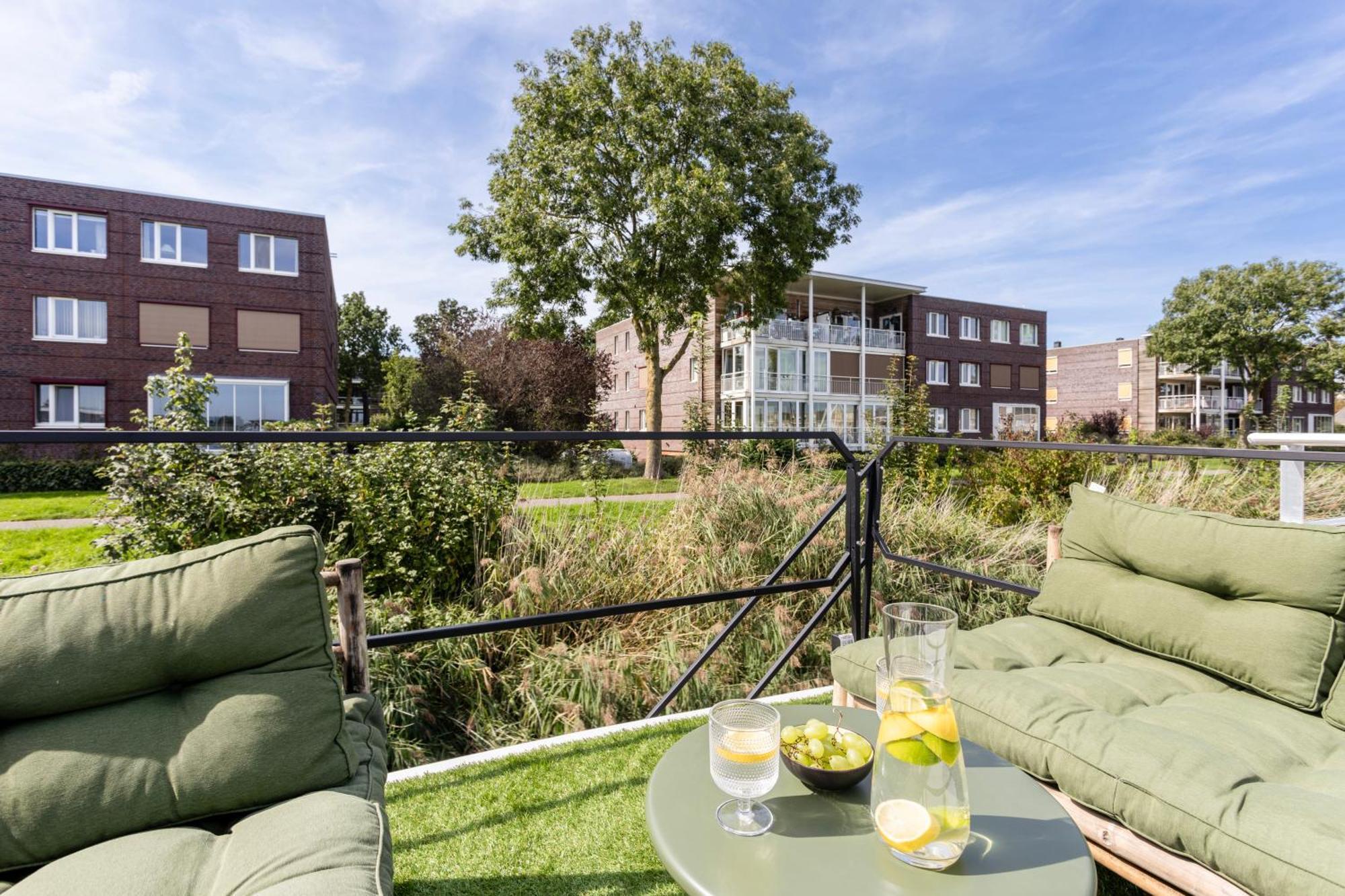 Cosy Tiny Houseboats Near Beach And Restaurants By Weltevreden Experience Zeewolde Zewnętrze zdjęcie